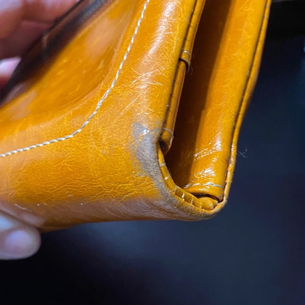 Vintage Leather Wristlet Wallet